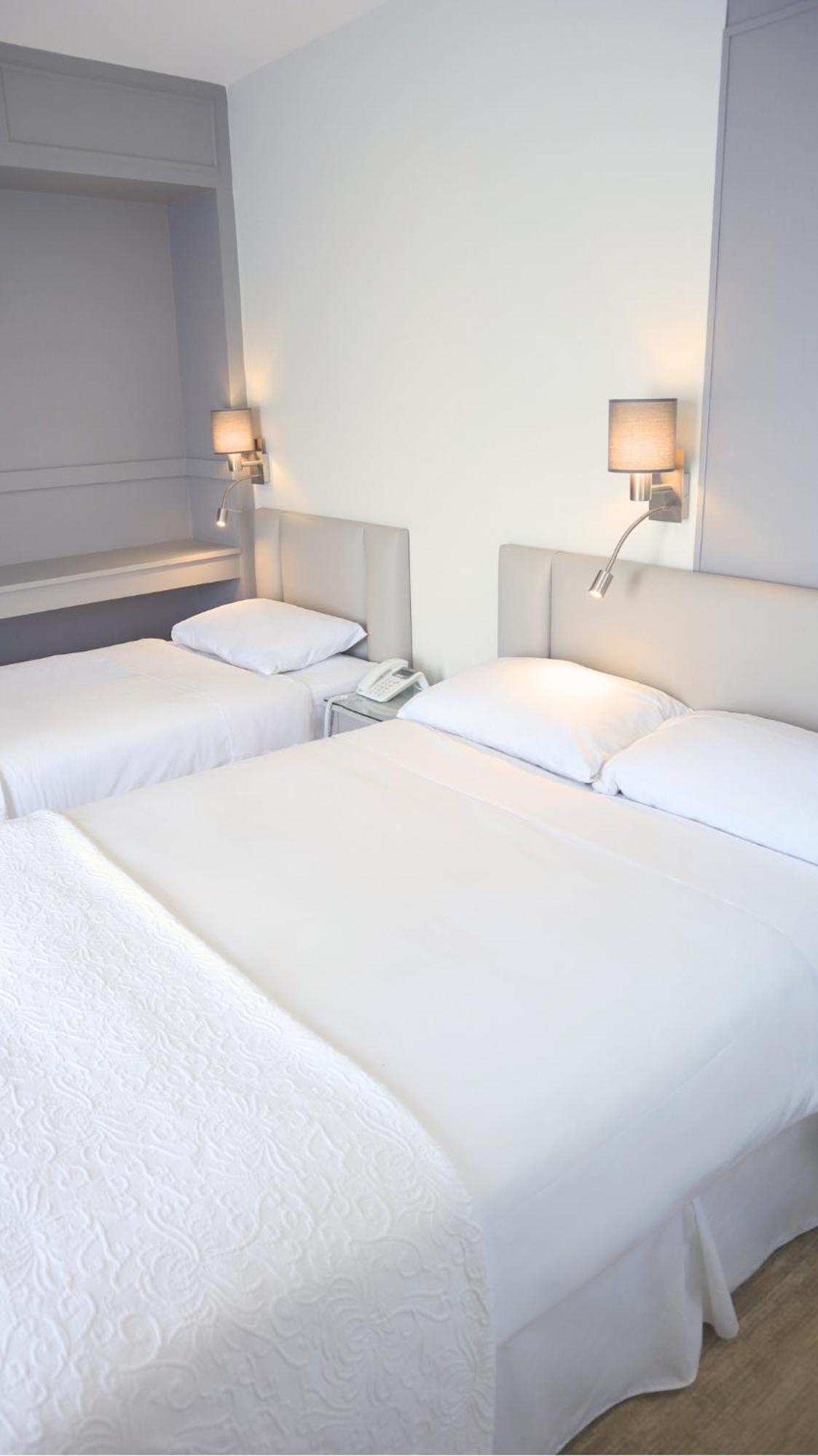 Centennial Hotel 3*